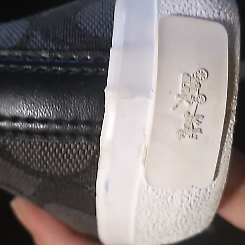 Coach "EMPIRE" Sneakers- True size Womans 7-7.5 (please read description-sizing) - Picture 9 of 17